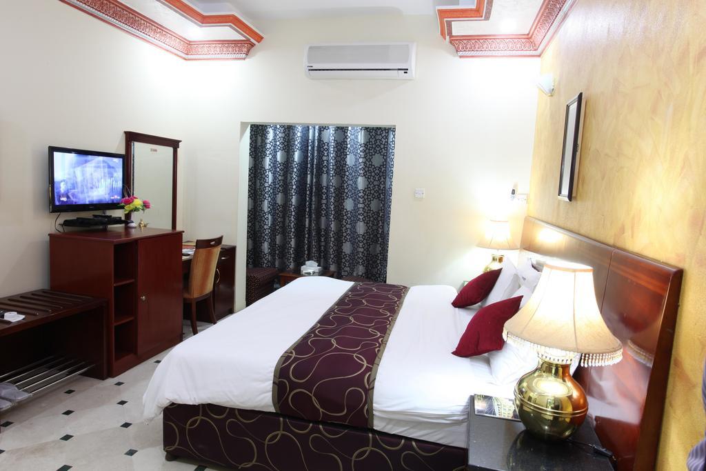 Al Bahjah Hotel Szíb Kültér fotó