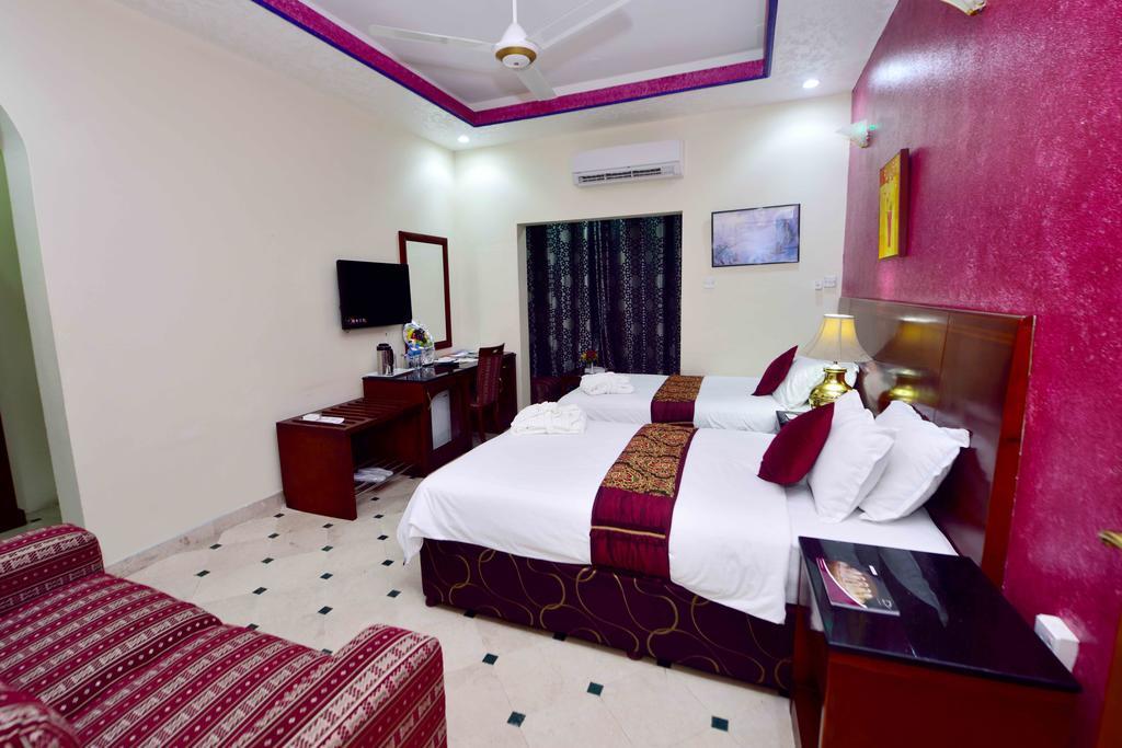 Al Bahjah Hotel Szíb Kültér fotó