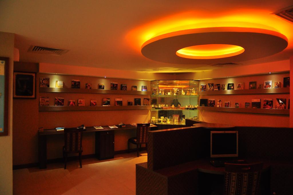 Al Bahjah Hotel Szíb Kültér fotó