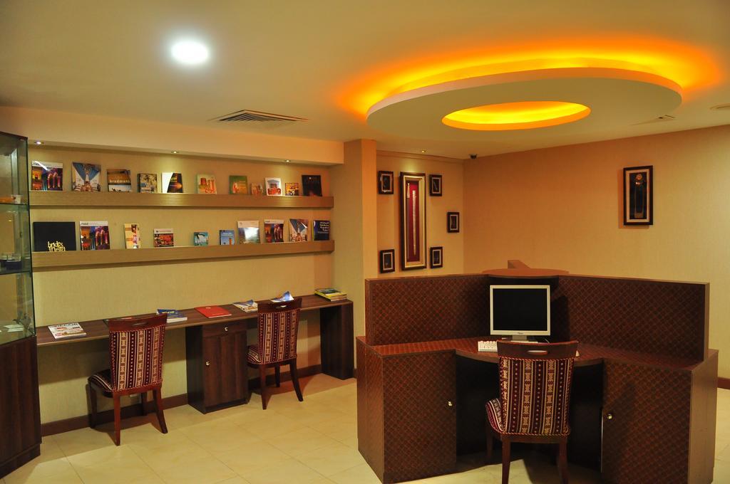 Al Bahjah Hotel Szíb Kültér fotó
