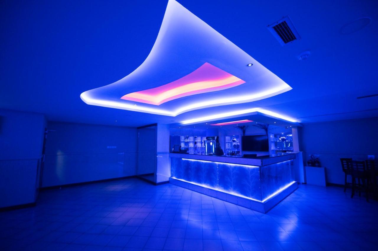 Al Bahjah Hotel Szíb Kültér fotó