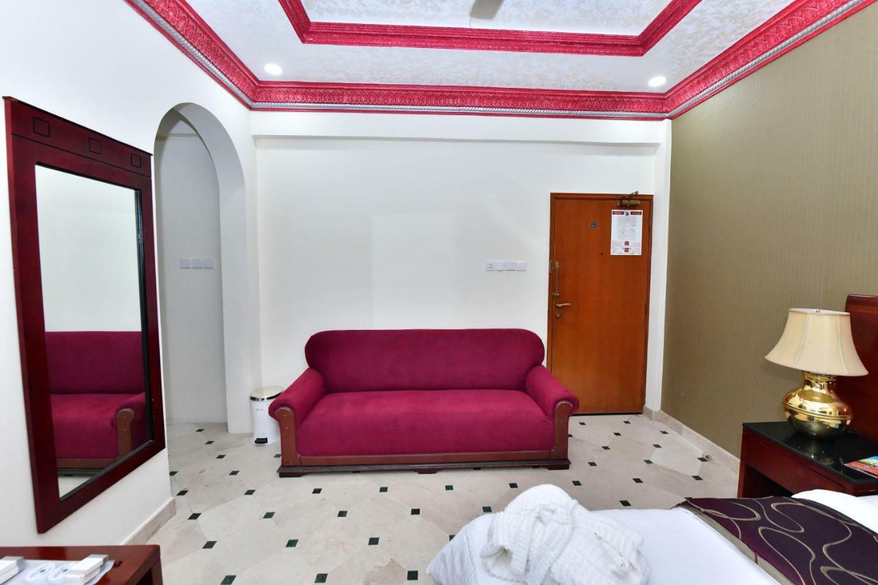 Al Bahjah Hotel Szíb Kültér fotó